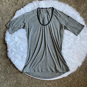 Nike Pro Top Gray Stretch Womens Size Medium